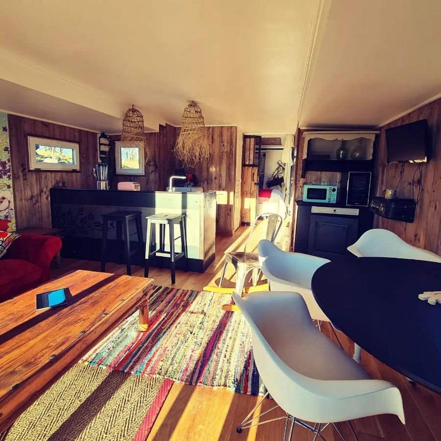 Le Monde D'Echozellia Hotel Saint-Germain-des-Champs Eksteriør billede