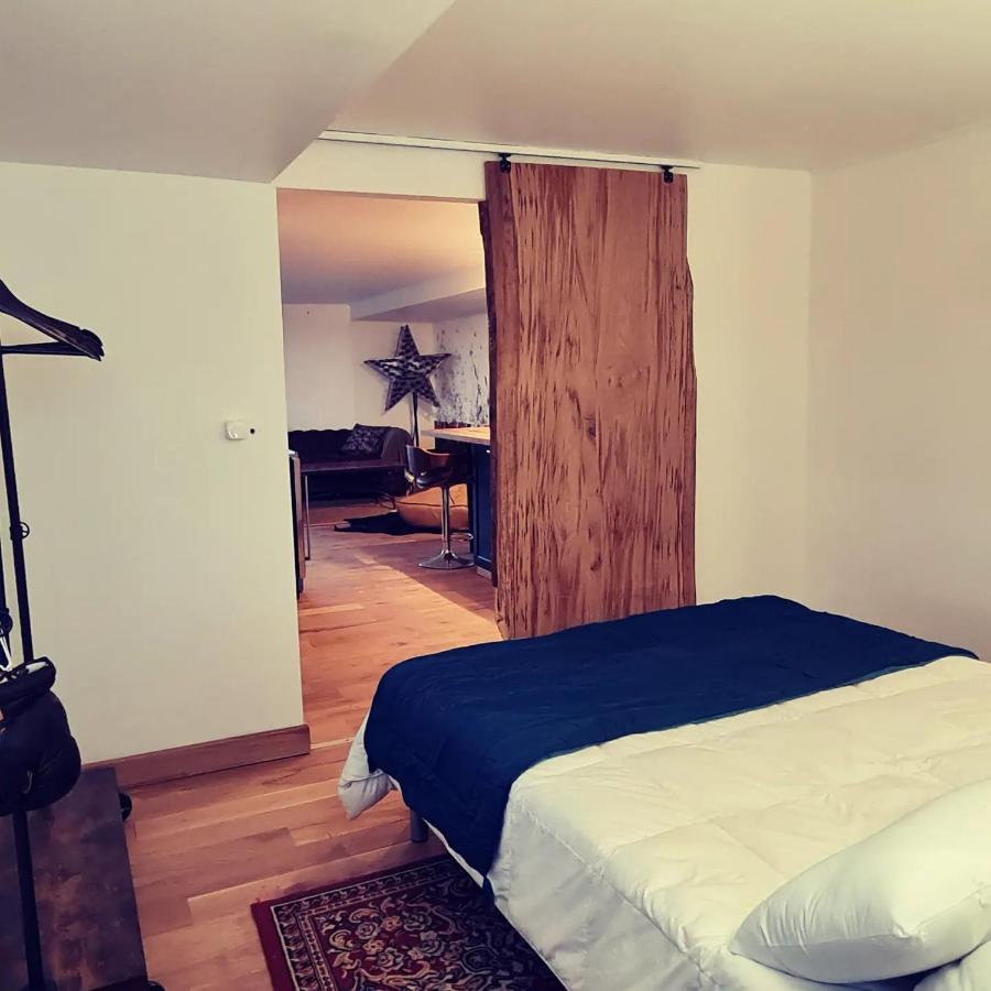 Le Monde D'Echozellia Hotel Saint-Germain-des-Champs Eksteriør billede